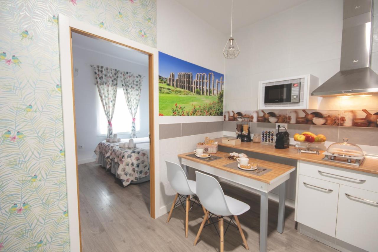 Apartamentos Coso De San Albin Mérida Zewnętrze zdjęcie